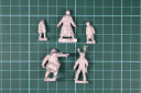 Studio Miniatures - Zombies & Survivors