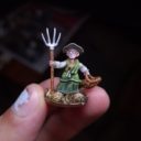 Warp Woodland Halfling Villagers 7