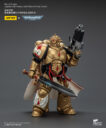 Joy Toy Blood Angels Captain With Heavy Bolt Pistol & Power Sword 1