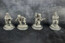 Unboxing Bolt Action Studebaker US6 Truck 21